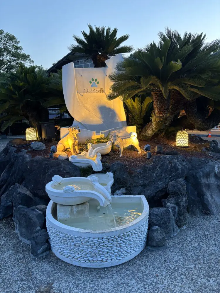 ウブドの森玄関